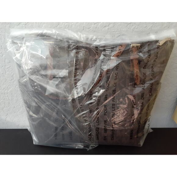 Michael Kors Women's Jet Set EW Top Zip Tote Brown/Luggage Handbag - Picture 3 of 5